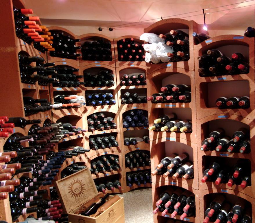 比斯霍夫酒店 丘萨 外观 照片